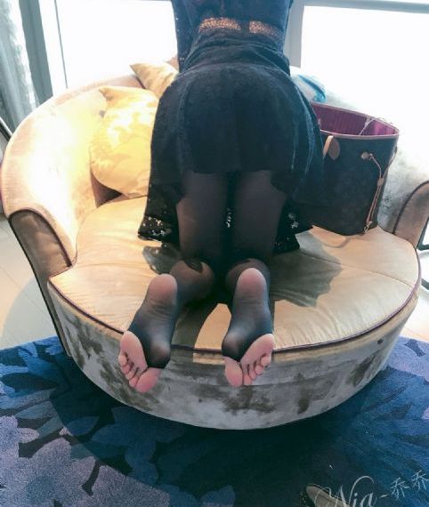 男男被迫双腿打开含冰块高H_4K高清电影在线