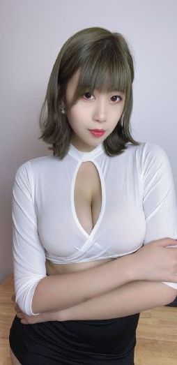 青娱乐AV黄片甜阴_BD韩语高清视频观看